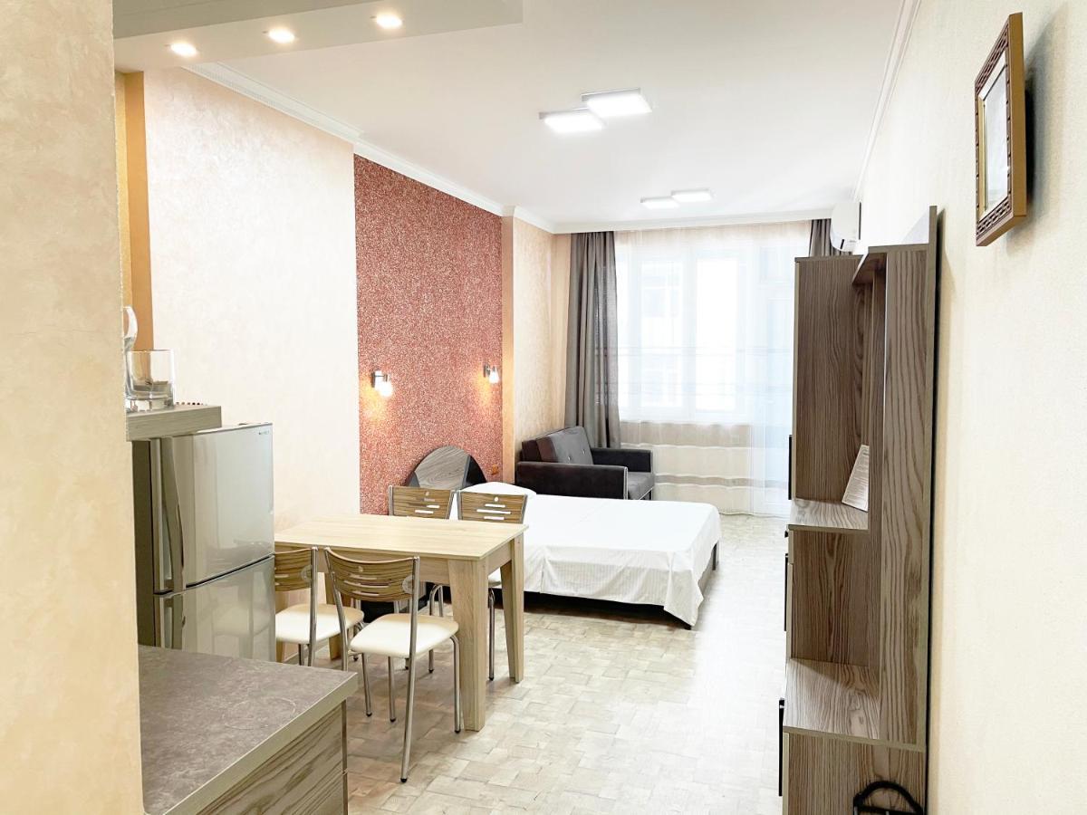 Beautiful Horizon First Line Apartment Batumi Bagian luar foto