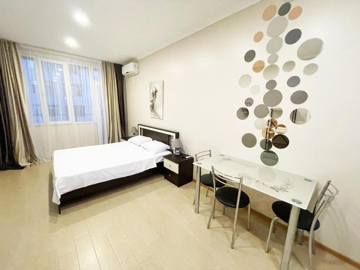 Beautiful Horizon First Line Apartment Batumi Bagian luar foto